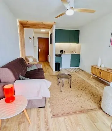 Bord De Avec Terrasse Classe 2 Etoiles * 엑스레뱅