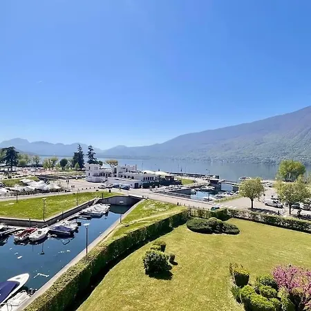 Bord De Avec Terrasse Classe 2 Etoiles 아파트